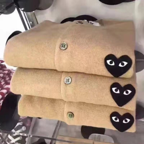 潮牌親子裝一家三口毛衣開衫秋冬新款母女裝母子裝羊毛衫外套 潮牌親子裝一家三口毛衣開衫秋冬新款母女裝母子裝羊毛衫外套