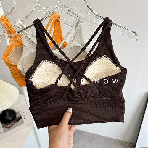 一體式運動內衣女瑜珈美背性感文胸跑步防震聚攏專業健身速乾背心 一體式運動內衣女瑜珈美背性感文胸跑步防震聚攏專業健身速乾背心