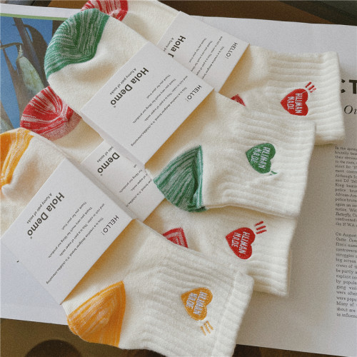 4雙男士襪子夏季薄款短筒防臭愛心刺綉短襪純棉潮流白襪女情侶款