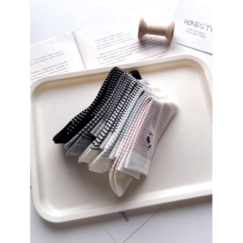 韓系甜美風純棉襪子女生卡通小狗細條紋短襪初中生防臭中筒無骨襪 韓系甜美風純棉襪子女生卡通小狗細條紋短襪初中生防臭中筒無骨襪