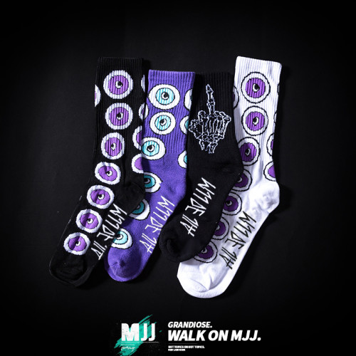 多巴胺紫色襪子男款秋冬季中筒襪純棉潮流滑板長襪女潮男士運動襪 多巴胺紫色襪子男款秋冬季中筒襪純棉潮流滑板長襪女潮男士運動襪