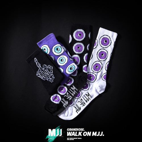 多巴胺紫色襪子男款秋冬季中筒襪純棉潮流滑板長襪女潮男士運動襪 多巴胺紫色襪子男款秋冬季中筒襪純棉潮流滑板長襪女潮男士運動襪