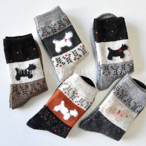 滿49 北歐費爾島毛絨復古小狗秋冬羊毛中筒襪保暖加厚堆堆襪