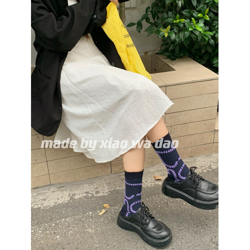 浮雕系列.女士無骨襪中筒提花個性復古森系設計潮流春夏秋棉四季 浮雕系列.女士無骨襪中筒提花個性復古森系設計潮流春夏秋棉四季