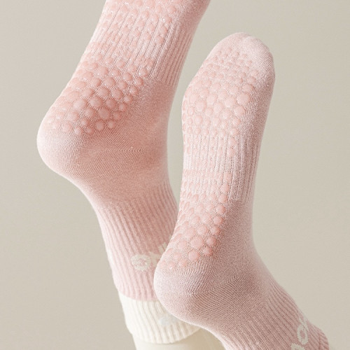 瑜珈襪子女專業防滑中筒普拉提運動襪夏季室內健身配鯊魚褲長筒襪 瑜珈襪子女專業防滑中筒普拉提運動襪夏季室內健身配鯊魚褲長筒襪