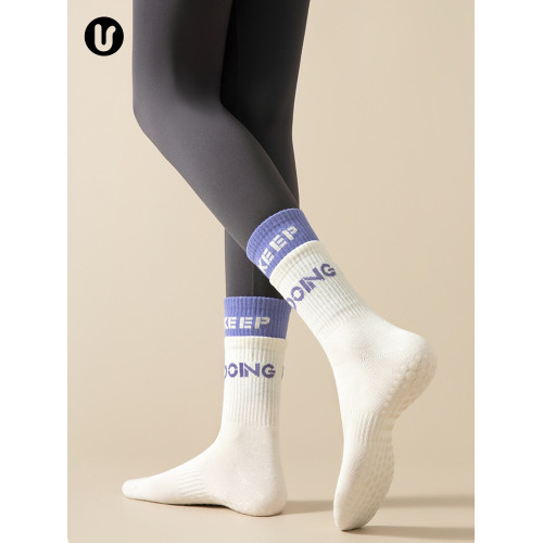 矽膠防滑瑜珈襪子女拼色中筒襪純棉室內健身普拉提專業地板運動襪 矽膠防滑瑜珈襪子女拼色中筒襪純棉室內健身普拉提專業地板運動襪