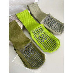 2023新品專業四季皆可室內地板防滑瑜珈襪短襪純色日常可穿純棉襪