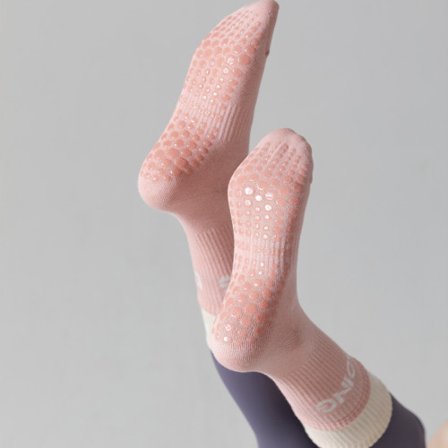 運動瑜珈襪成人透氣防滑中筒襪針織襪子女款健身吸汗普拉提襪 運動瑜珈襪成人透氣防滑中筒襪針織襪子女款健身吸汗普拉提襪