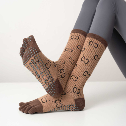 秋冬中筒五指襪普拉提運動瑜珈襪子專業健身點膠防滑分趾襪 秋冬中筒五指襪普拉提運動瑜珈襪子專業健身點膠防滑分趾襪