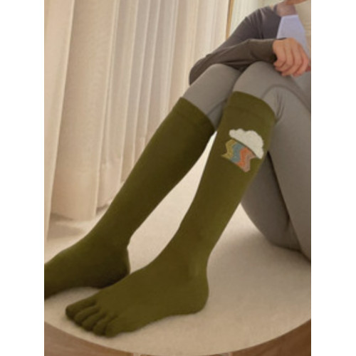 韓國雲朵閃電印花百搭中長款分指專業矽膠防滑小腿襪長筒瑜珈襪 韓國雲朵閃電印花百搭中長款分指專業矽膠防滑小腿襪長筒瑜珈襪