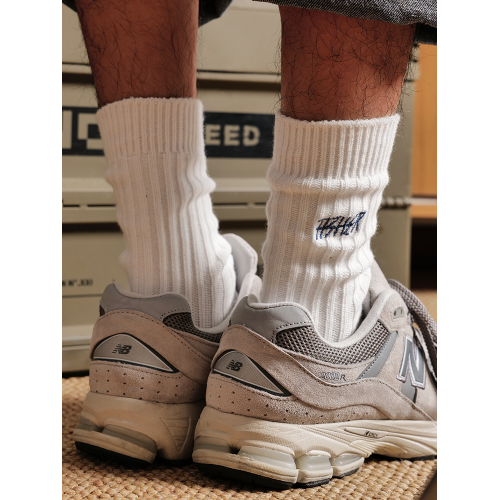 藍色刺綉字母男款運動中筒襪日系針織堆堆長襪港風潮牌粗線純棉襪 藍色刺綉字母男款運動中筒襪日系針織堆堆長襪港風潮牌粗線純棉襪