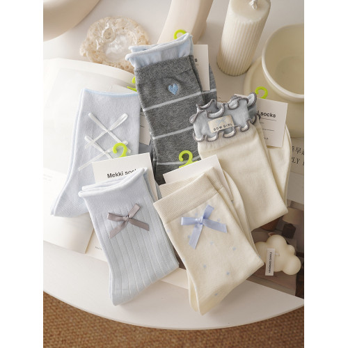 太好看了吧~無骨藍色系~蝴蝶結堆堆襪子女中筒春夏薄款甜美花邊襪 太好看了吧~無骨藍色系~蝴蝶結堆堆襪子女中筒春夏薄款甜美花邊襪