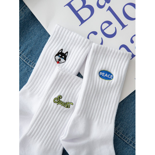 襪子男士中筒純棉男女刺綉運動襪街頭潮流ins高腰情侶黑白中筒襪 襪子男士中筒純棉男女刺綉運動襪街頭潮流ins高腰情侶黑白中筒襪