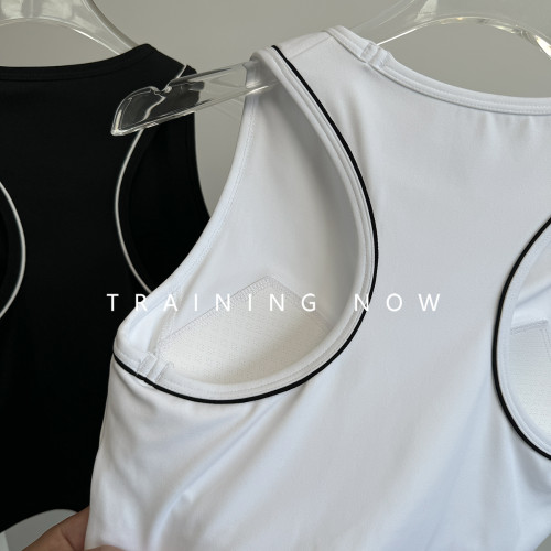 運動內衣女一體式跑步防震聚攏文胸美背專業健身房瑜珈背心外穿 運動內衣女一體式跑步防震聚攏文胸美背專業健身房瑜珈背心外穿