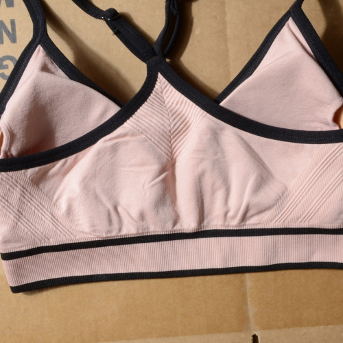 細肩帶交叉美背~單運動健身文胸四季薄款無縫透氣速乾內衣Bra 細肩帶交叉美背~單運動健身文胸四季薄款無縫透氣速乾內衣Bra