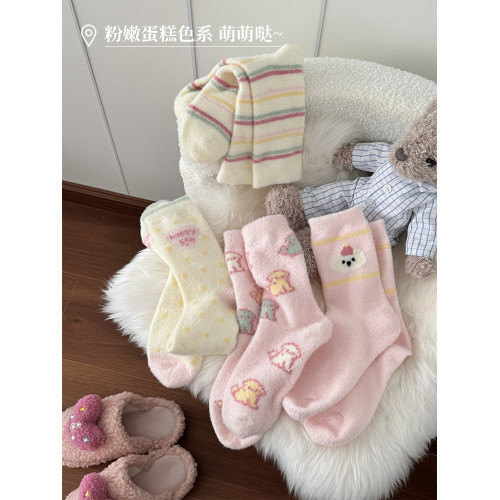 毛絨襪子女秋冬珊瑚絨月子襪加厚保暖可愛澳絨棉襪居家地板睡眠襪 毛絨襪子女秋冬珊瑚絨月子襪加厚保暖可愛澳絨棉襪居家地板睡眠襪