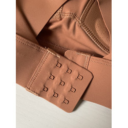 跑步背心固定杯運動內衣帶排釦健身文胸防震聚攏瑜珈服裸感工字背