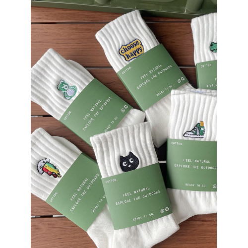 襪子男長襪春夏季純棉防臭吸汗男士中筒刺綉籃球運動款長筒潮女襪 襪子男長襪春夏季純棉防臭吸汗男士中筒刺綉籃球運動款長筒潮女襪