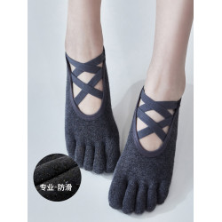 DCW瑜珈五指襪防滑專業女普拉提訓練室內運動健身矽膠分趾地板襪