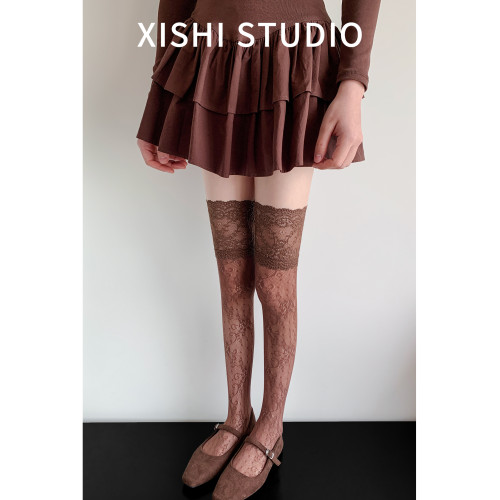 被問爆的美拉德咖~法式花邊蕾絲過膝襪女配靴子咖啡色大腿長筒襪 被問爆的美拉德咖~法式花邊蕾絲過膝襪女配靴子咖啡色大腿長筒襪