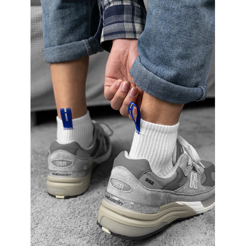 短襪男士襪子布標中筒低幫純棉吸汗防臭時尚白色ins潮可愛秋冬款 短襪男士襪子布標中筒低幫純棉吸汗防臭時尚白色ins潮可愛秋冬款