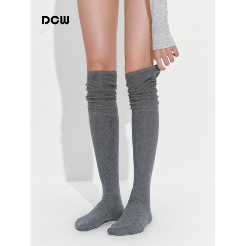 DCW過膝堆堆襪女普拉提專業訓練瑜珈小腿襪灰色運動健身長筒襪秋 DCW過膝堆堆襪女普拉提專業訓練瑜珈小腿襪灰色運動健身長筒襪秋
