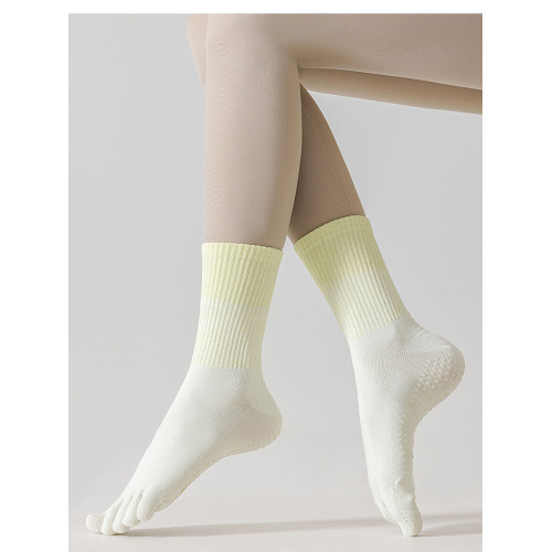 瑜珈襪子女五指襪春夏中筒襪普拉提健身運動專業矽膠防滑漸變長襪 瑜珈襪子女五指襪春夏中筒襪普拉提健身運動專業矽膠防滑漸變長襪