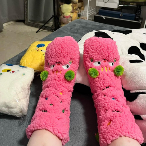 多巴胺羊羔絨地板襪加絨加厚醜萌中筒襪秋冬季不勒腳保暖睡眠襪 多巴胺羊羔絨地板襪加絨加厚醜萌中筒襪秋冬季不勒腳保暖睡眠襪