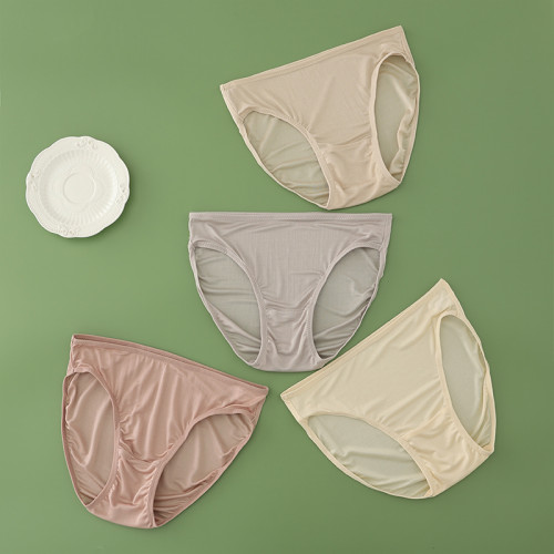 100%桑蠶絲真絲低腰無痕內褲女透氣包臀簡約高檔三角短褲夏季薄款 100%桑蠶絲真絲低腰無痕內褲女透氣包臀簡約高檔三角短褲夏季薄款