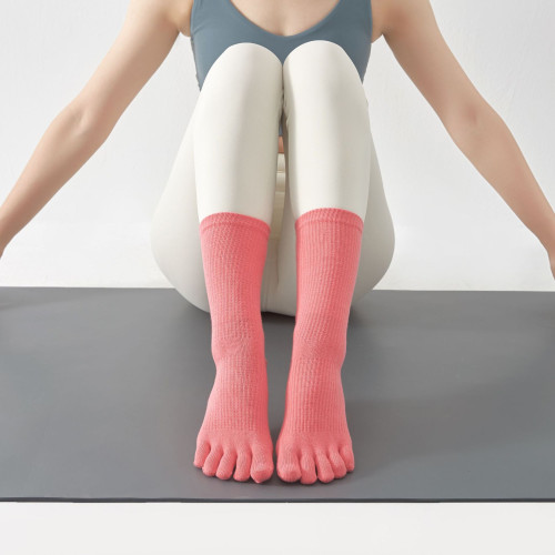 瑜珈五指襪子防滑專業女中筒普拉提春秋季瑜珈健身運動室內專用款 瑜珈五指襪子防滑專業女中筒普拉提春秋季瑜珈健身運動室內專用款