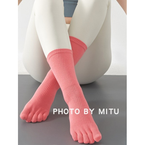 新品舒適瑜珈襪壓力專業高筒普拉提運動點膠防滑棉中筒五指分趾襪 新品舒適瑜珈襪壓力專業高筒普拉提運動點膠防滑棉中筒五指分趾襪