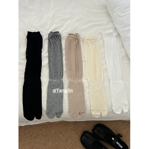 春夏季ins韓風泡泡口花邊二趾襪小腿襪純色日常及膝堆堆襪分趾襪 春夏季ins韓風泡泡口花邊二趾襪小腿襪純色日常及膝堆堆襪分趾襪