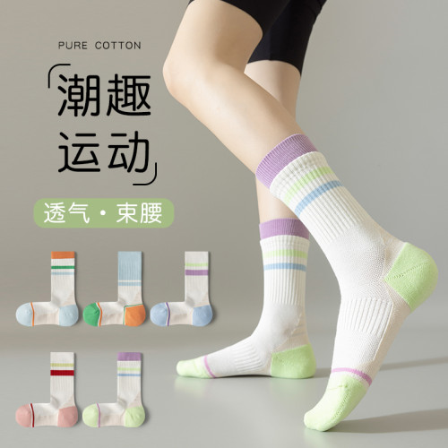 maxrun條紋瑜珈襪女士運動襪雙羅口精梳棉字母長筒襪潮搭健身襪子 maxrun條紋瑜珈襪女士運動襪雙羅口精梳棉字母長筒襪潮搭健身襪子