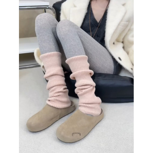 這雙裸粉色山羊絨腿套!太軟糯啦~含羊絨,質感高級又親膚,愛鼠 這雙裸粉色山羊絨腿套!太軟糯啦~含羊絨,質感高級又親膚,愛鼠