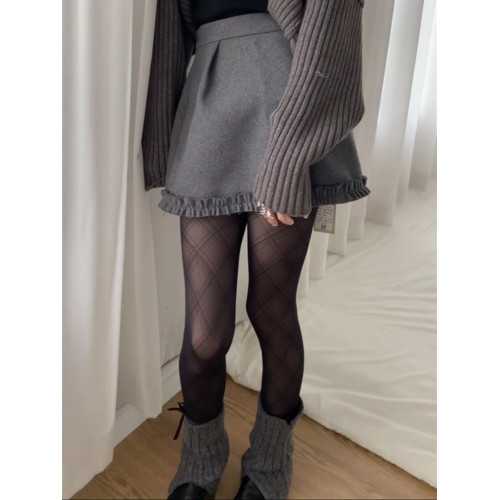 尊嘟很愛!菱格黑絲+襪套真的好美好耐看!秋冬高級感輕松拿捏~ 尊嘟很愛!菱格黑絲+襪套真的好美好耐看!秋冬高級感輕松拿捏~