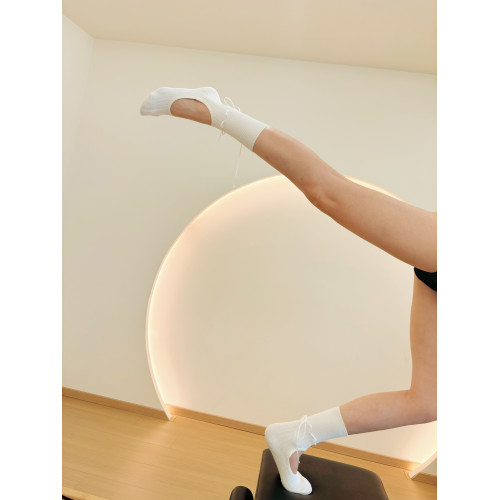 miu系芭蕾風瑜珈襪普拉提防滑襪女中筒瑜珈襪春夏秋日系可愛潮襪 miu系芭蕾風瑜珈襪普拉提防滑襪女中筒瑜珈襪春夏秋日系可愛潮襪