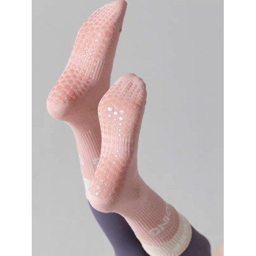 IuIu yogo瑜珈襪子女士防滑拼色中筒襪室內健身普拉提訓練運動襪 IuIu yogo瑜珈襪子女士防滑拼色中筒襪室內健身普拉提訓練運動襪