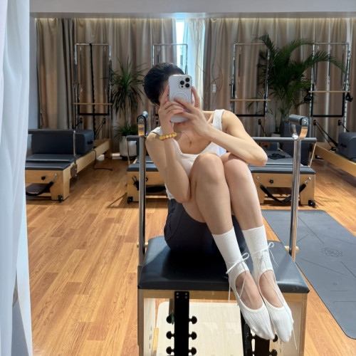 蕾絲綁帶瑜珈襪女士普拉提專用襪露腳背室內運動矽膠防滑潮襪 蕾絲綁帶瑜珈襪女士普拉提專用襪露腳背室內運動矽膠防滑潮襪