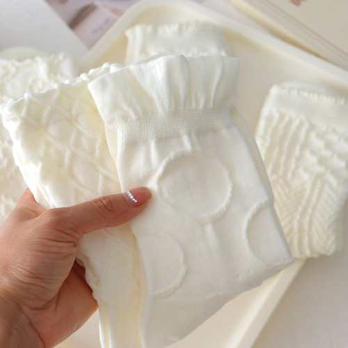 奶油白襪子女春秋純棉中筒襪ins風甜美堆堆襪JK洛麗塔學生花邊長 奶油白襪子女春秋純棉中筒襪ins風甜美堆堆襪JK洛麗塔學生花邊長