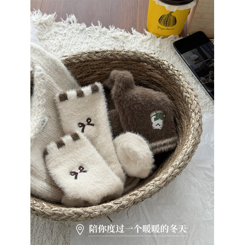 水貂絨襪子女秋冬季加厚保暖珊瑚絨月子襪居家可愛冬天毛絨睡眠襪 水貂絨襪子女秋冬季加厚保暖珊瑚絨月子襪居家可愛冬天毛絨睡眠襪