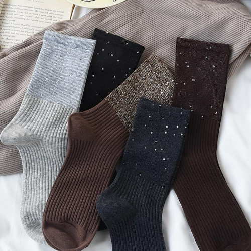 襪子女秋冬中筒襪滿天星亮片百搭洋氣個性中筒純棉外穿堆堆飾品襪 襪子女秋冬中筒襪滿天星亮片百搭洋氣個性中筒純棉外穿堆堆飾品襪