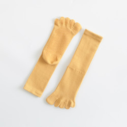 瑜珈襪子防滑專業女中筒分趾地板襪健身普拉提舞蹈運動五指襪