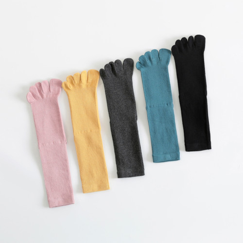 瑜珈襪子防滑專業女中筒分趾地板襪健身普拉提舞蹈運動五指襪 瑜珈襪子防滑專業女中筒分趾地板襪健身普拉提舞蹈運動五指襪