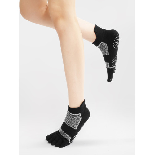 秋冬男士運動防滑襪瑜珈襪普拉提五指襪室內健身訓練跑步專用短襪 秋冬男士運動防滑襪瑜珈襪普拉提五指襪室內健身訓練跑步專用短襪