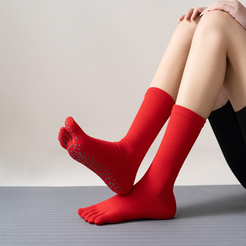 分尺碼中筒瑜珈襪子專業防滑五指襪女小腿普拉提健身房保暖舞蹈襪