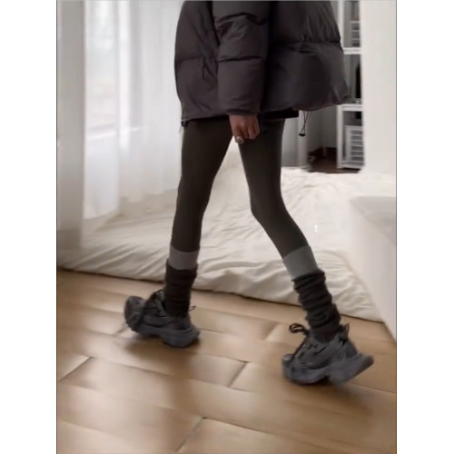 好酷~好酷!我要把這雙襪套安利給所有的辣妹!春秋高級灰拼色襪 好酷~好酷!我要把這雙襪套安利給所有的辣妹!春秋高級灰拼色襪