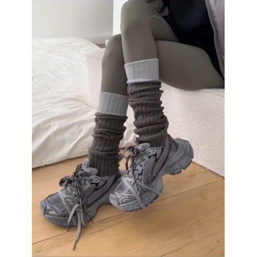 好酷~好酷!我要把這雙襪套安利給所有的辣妹!春秋高級灰拼色襪 好酷~好酷!我要把這雙襪套安利給所有的辣妹!春秋高級灰拼色襪