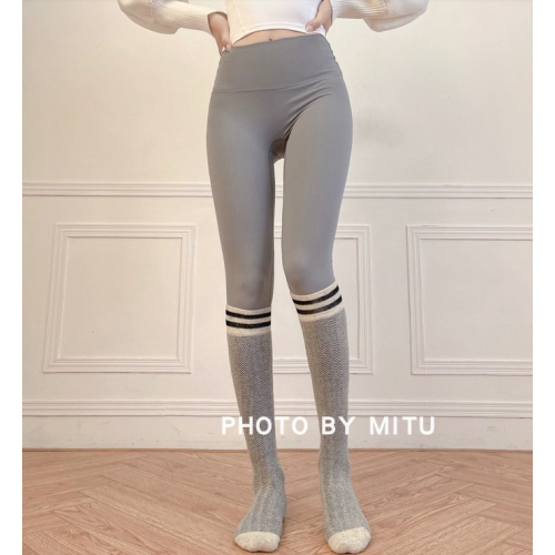 新品室內外瑜珈小腿襪普拉提襪復古雙杠地板襪腳底英倫學院人字紋 新品室內外瑜珈小腿襪普拉提襪復古雙杠地板襪腳底英倫學院人字紋