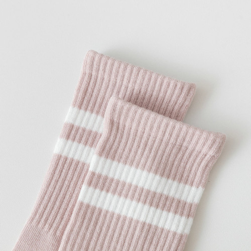 2022秋冬瑜珈襪子女中筒襪純棉防滑矽膠室內健身普拉提女士運動襪 2022秋冬瑜珈襪子女中筒襪純棉防滑矽膠室內健身普拉提女士運動襪