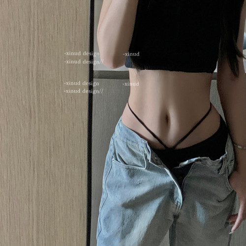 「LA」辣妹搭配品* 歐美辣妹性感可高腰舒適冰絲顯腰細三角內褲女 「LA」辣妹搭配品* 歐美辣妹性感可高腰舒適冰絲顯腰細三角內褲女